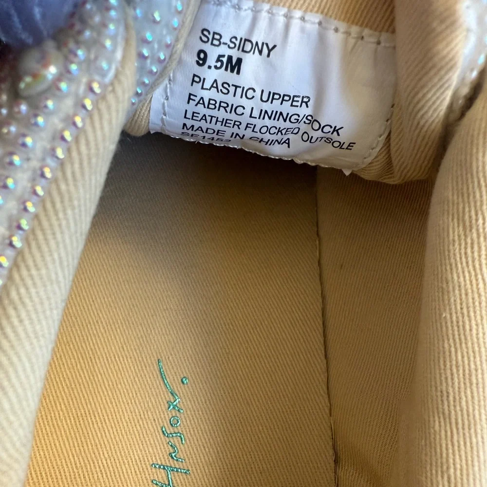 Betsey Johnson Sdny Women’s Cream Beaded Embellished Women's Sneakers - Picture 14 of 14